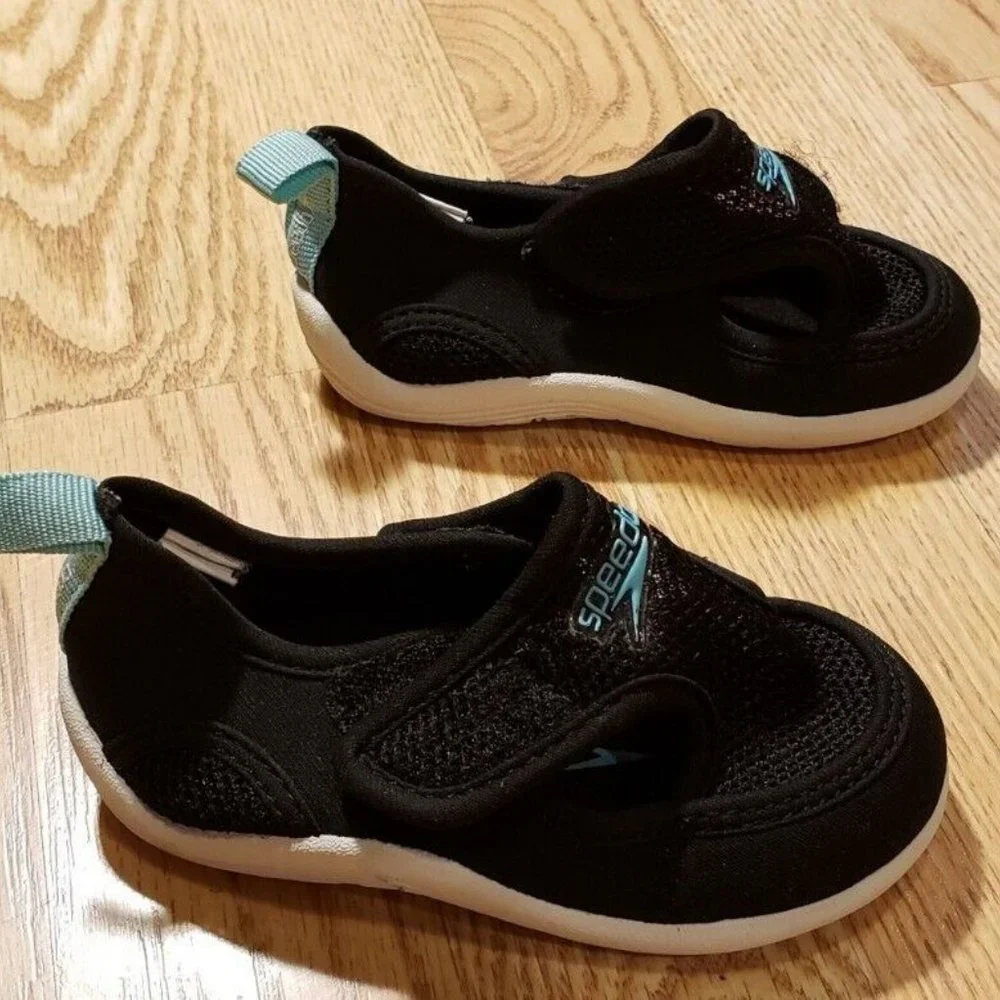 Speedo Baby/Toddler Water Swim Shoes Size: 5/6 Black Unisex